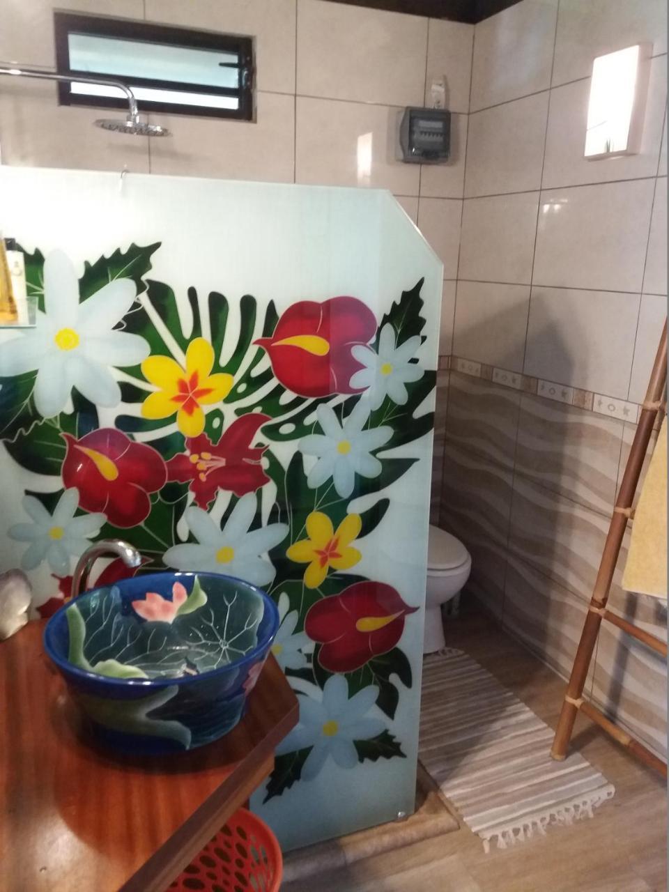 Au Fare Moenau Villa Paea Bagian luar foto